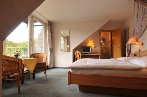 Hotel Bergischer Hof Windeck Экстерьер фото